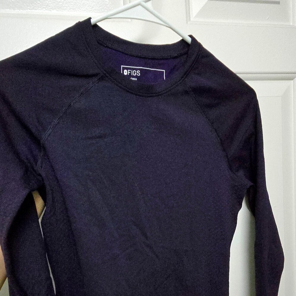 XS Figs Salta Seamless Longsleeve in Purple Jam 💜 - Picture 2 of 2